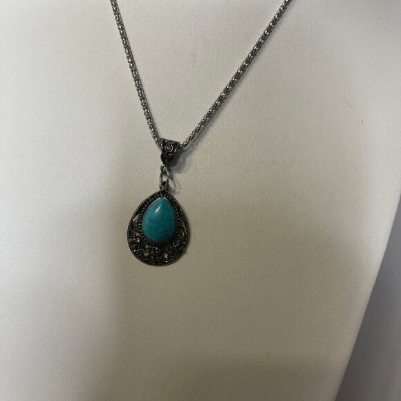 silver tone pendant necklace with turquoise blue colored stone western boho - Picture 5 of 8